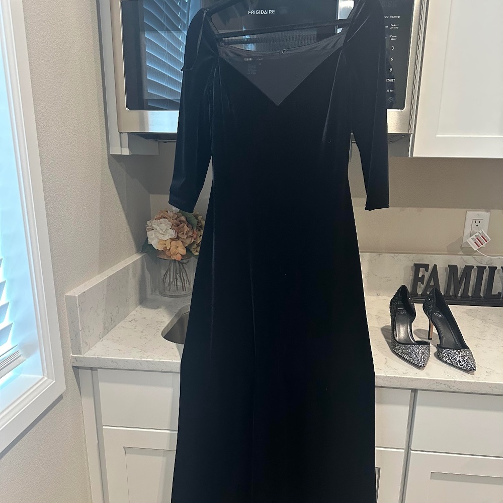 Black velvet Floor length dress